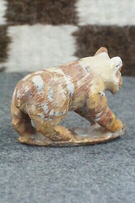 Bobcat Zuni Fetish Carving - Derrick Kaamasee