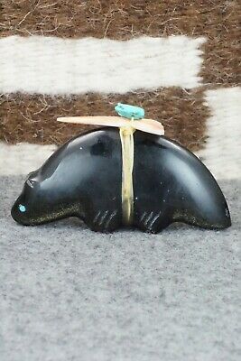Bear Zuni Fetish Carving - Daphne Quam
