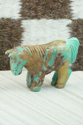 Horse Zuni Fetish Carving - Andres Quandelacy