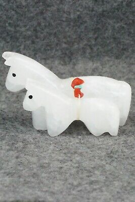 Horse Zuni Fetish Carving - Cheryl Beyuka