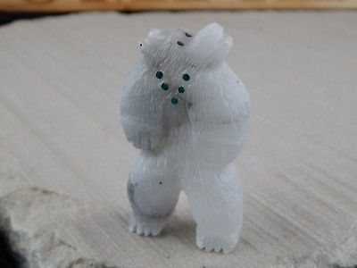 Bear Zuni Fetish Carving - Jesus Espino - High Lonesome Trading