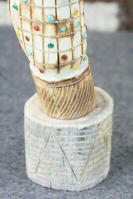 Corn Maiden Zuni Fetish Carving - Roger Shebola