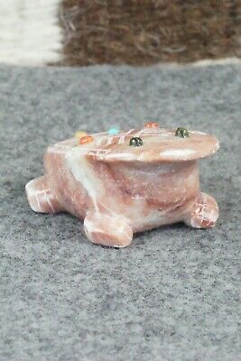 Frog Zuni Fetish Carving - Phyllis Panteah