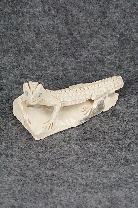 Lizard Zuni Fetish Carving - Jensen Charlie