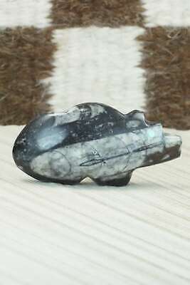 Bear Zuni Fetish Carving - Bernard Laiwakete