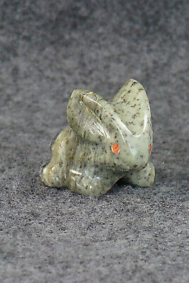 Rabbit Zuni Fetish Carving - Louise Ponchuella