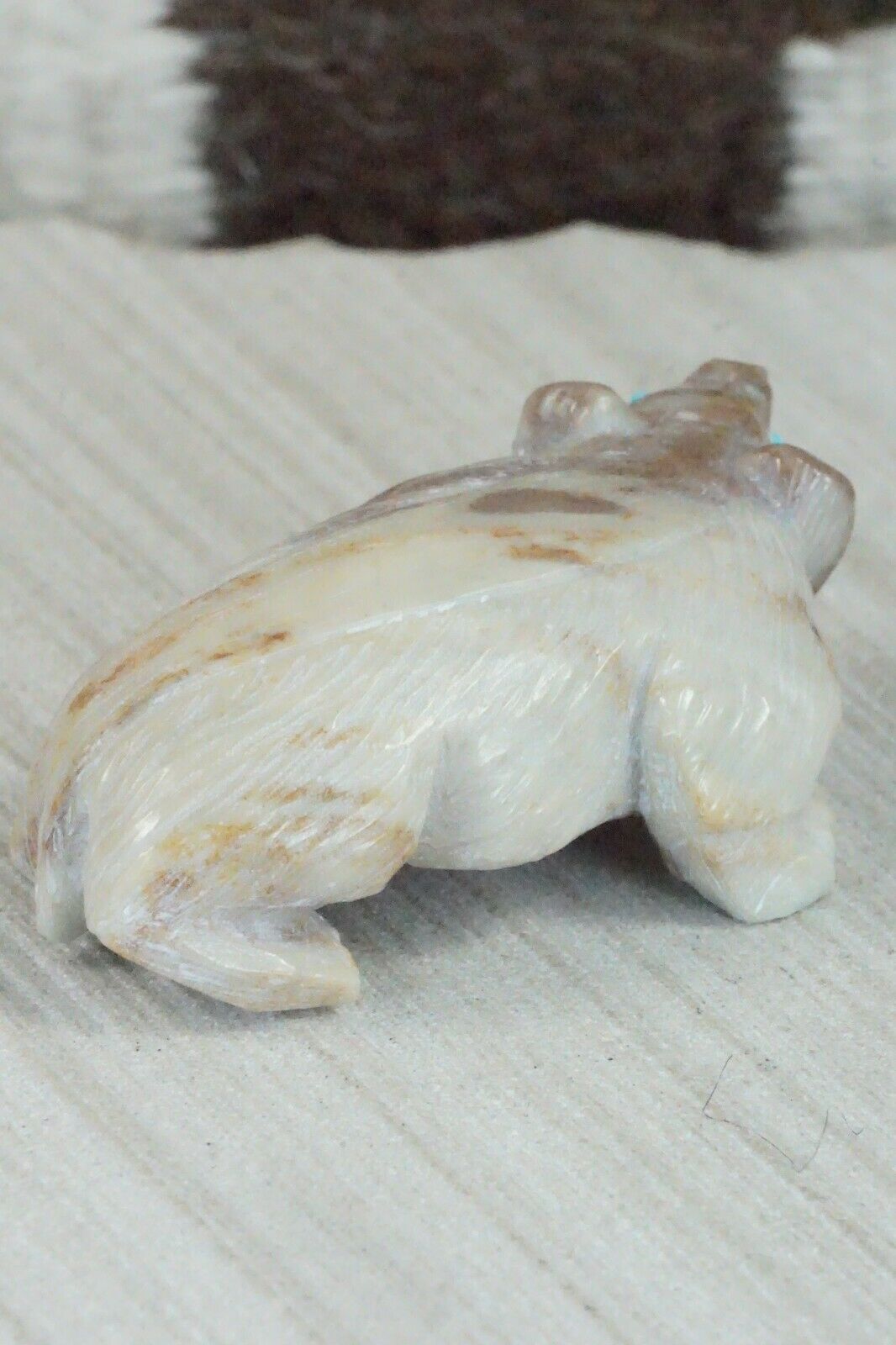 Badger Zuni Fetish Carving - Derrick Kaamasee