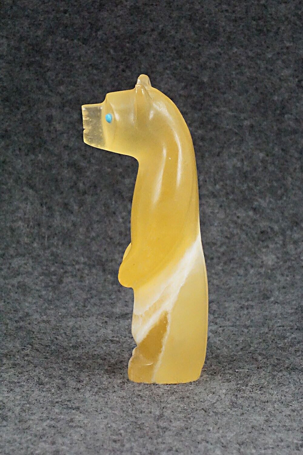 Bear Zuni Fetish Carving - Ronnie Lunasee