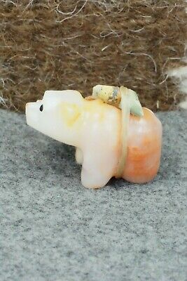 Bear Zuni Fetish Carving - Jeff Eriacho