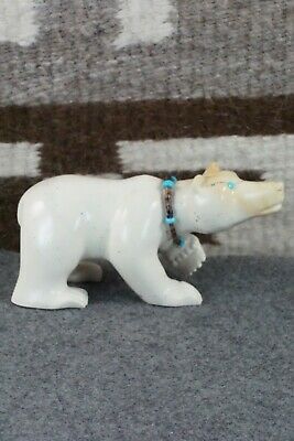 Bear Zuni Fetish Carving - Albert Eustace