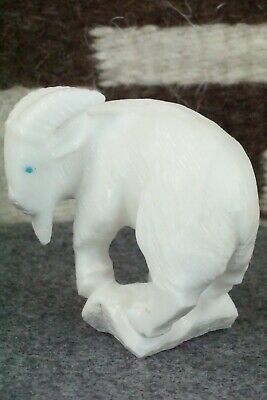 Goat Zuni Fetish Carving - Derrick Kaamasee