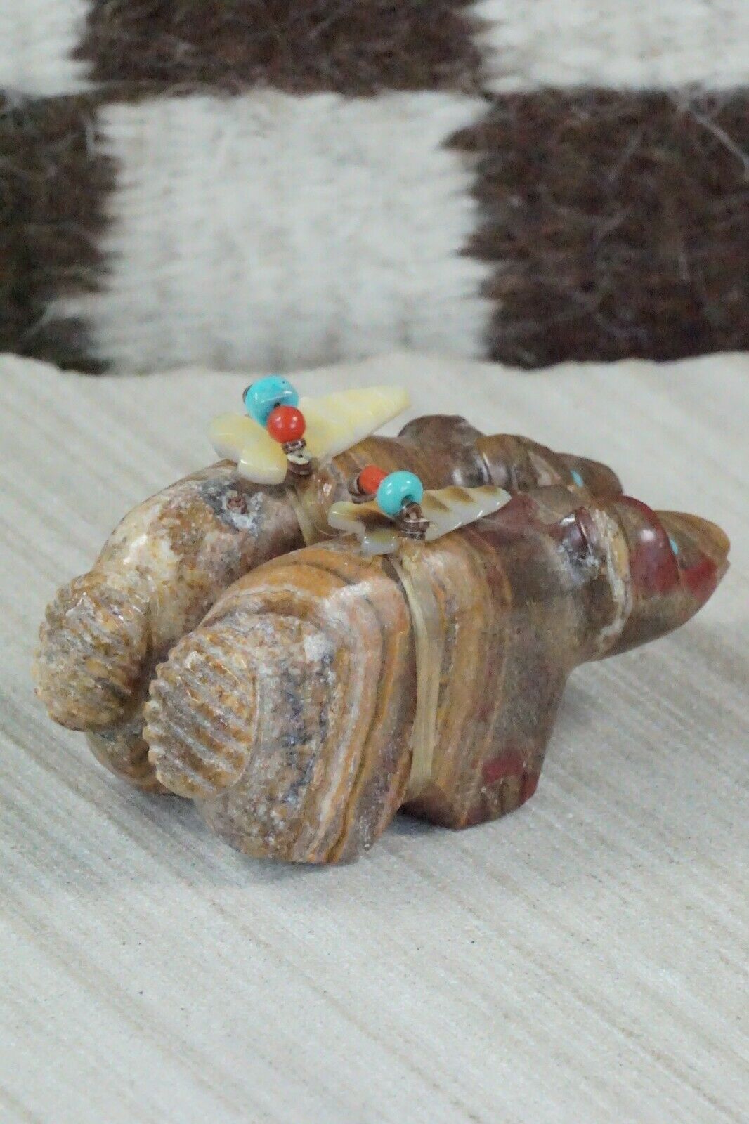 Bear Zuni Fetish Carving - Peter Gasper