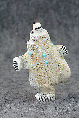 Bear Zuni Fetish Carving - Claudia Peina