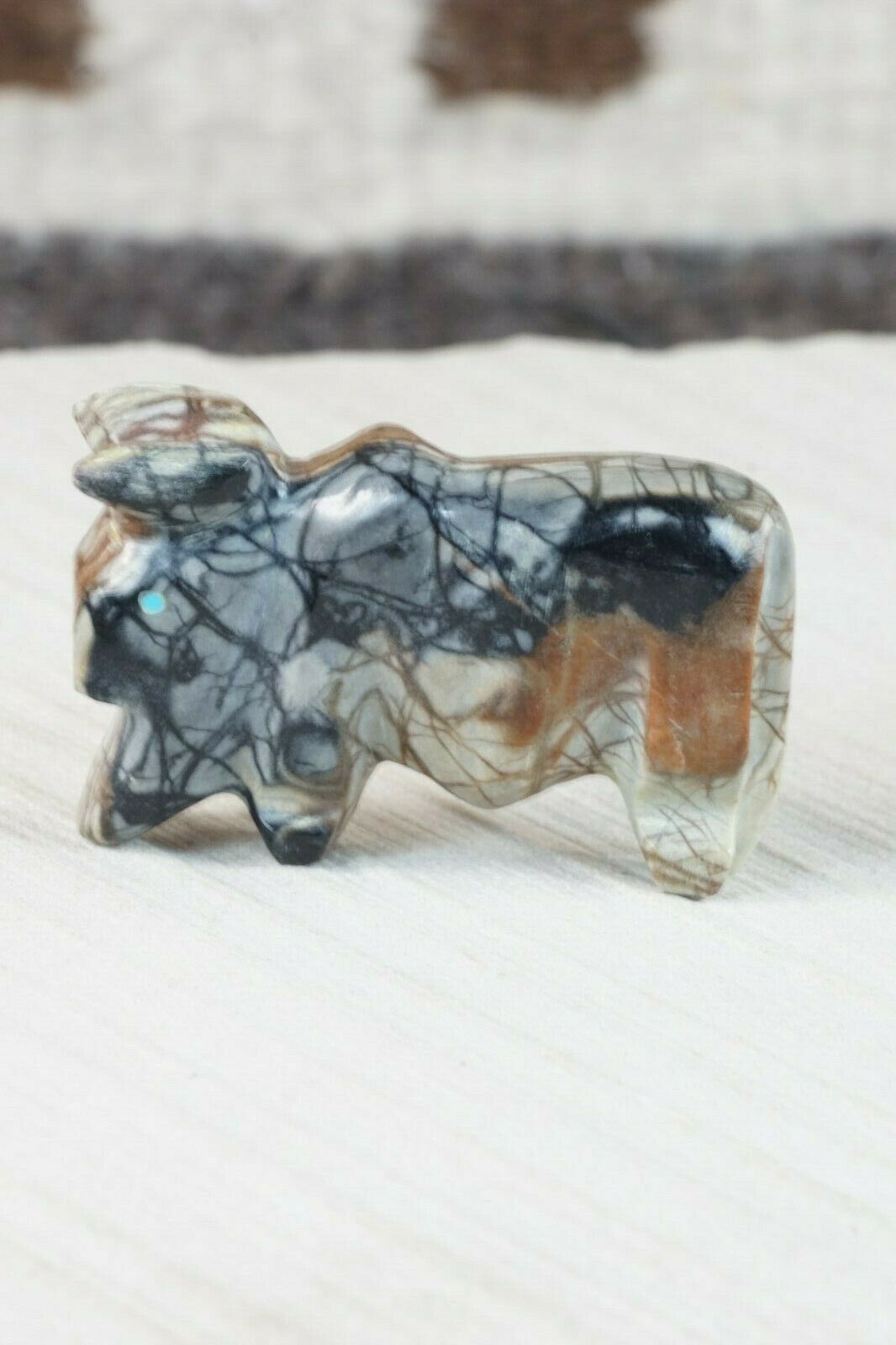 Buffalo Zuni Fetish Carving - Kelly Lementino - High Lonesome Trading