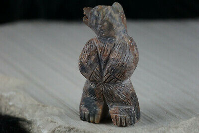 Bear Zuni Fetish Carving - Jon Quam - High Lonesome Trading