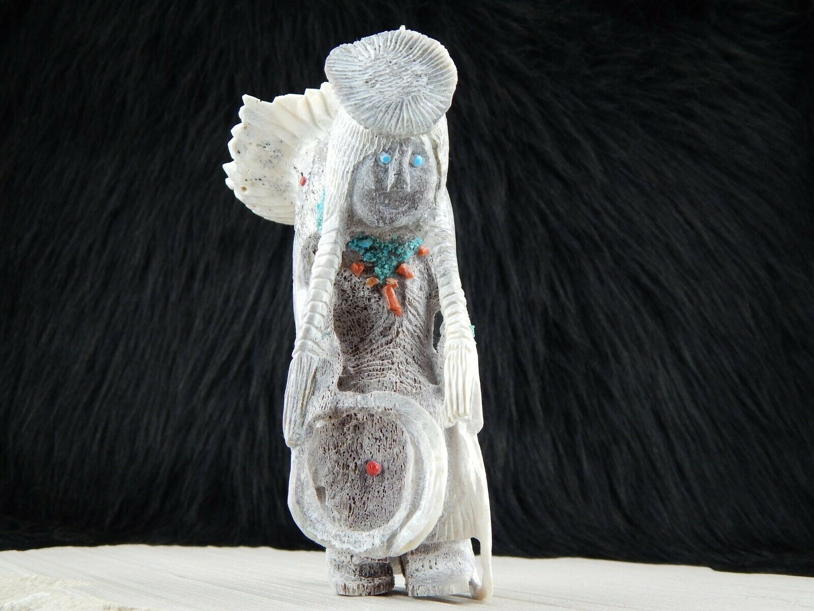 Dancer Zuni Fetish Carving - Marlon Lowsayatee - High Lonesome Trading