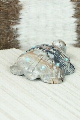 Turtle Zuni Fetish Carving - Carl Etsate