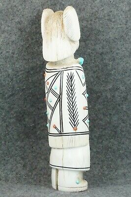 Corn Maiden Zuni Fetish Carving - Claudia Peina
