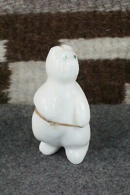 Bear Zuni Fetish Carving - Ariane Quam