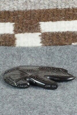 Bear Zuni Fetish Carving - Jonathan Natewa