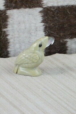 Bird Zuni Fetish Carving - Edison Bobelu
