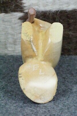 Beaver Zuni Fetish Carving - Enrike Leekya