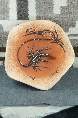 Zuni Pottery - Deldrick Cellicion