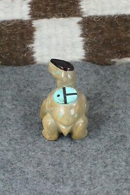 Turtle Zuni Fetish Carving - Enrike Leekya