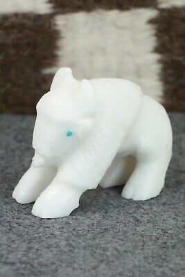 Buffalo Zuni Fetish Carving - Derrick Kaamasee