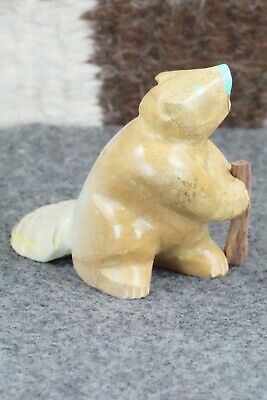 Beaver Zuni Fetish Carving - Enrike Leekya