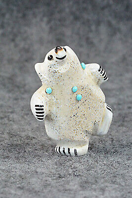 Bear Zuni Fetish Carving - Claudia Peina