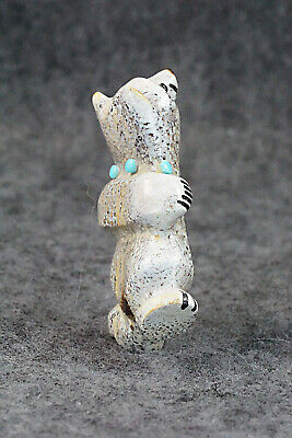 Bear Zuni Fetish Carving - Claudia Peina