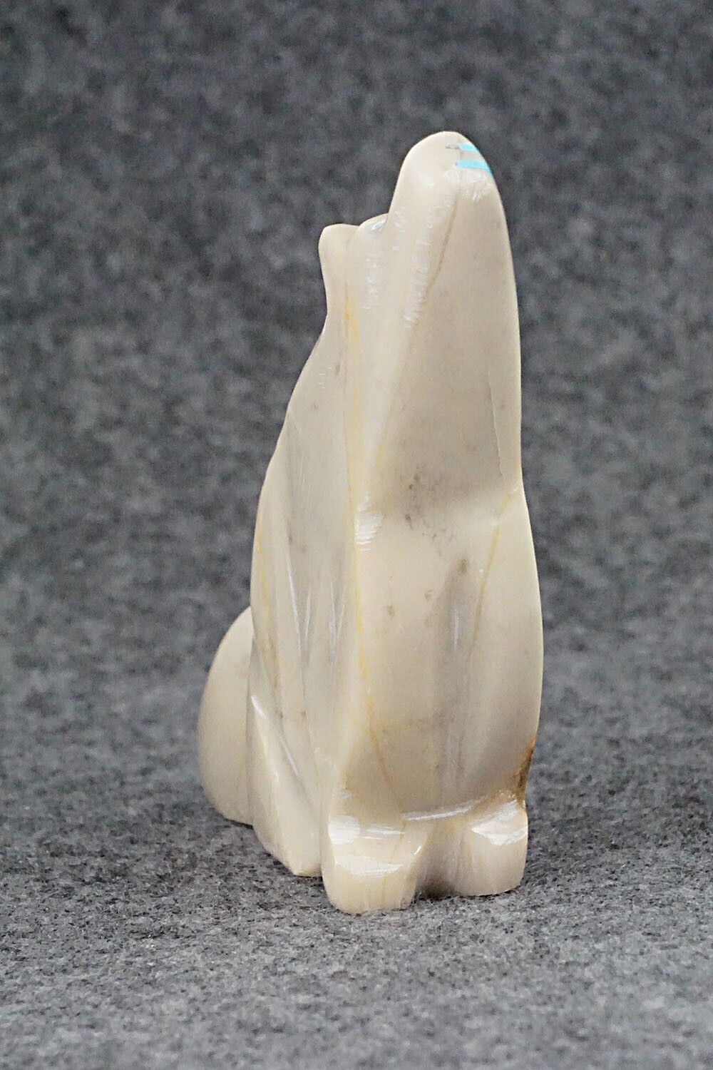 Wolf Zuni Fetish Carving - Rodney Laiwakete