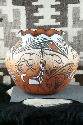 Zuni Pottery - Deldrick Cellicion