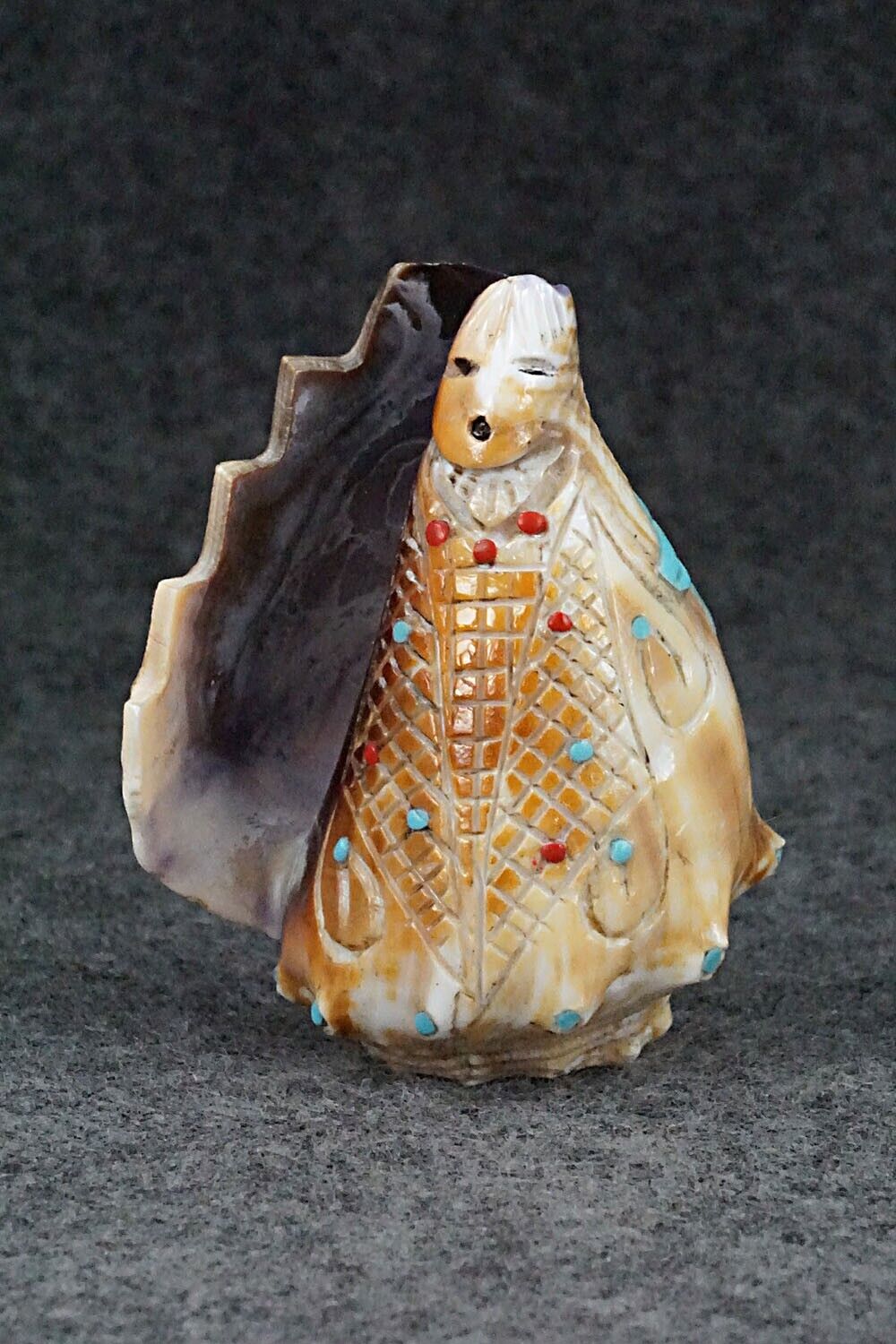 Corn Maiden Zuni Fetish Carving - Kevin Quam