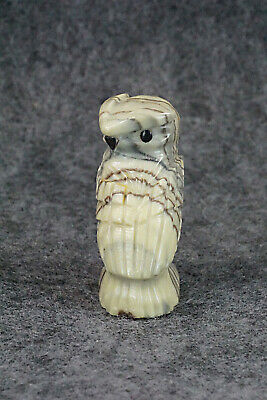 Owl Zuni Fetish Carving - Edison Bobelu