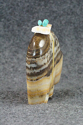 Bear Zuni Fetish Carving - Daphne Quam