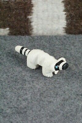 Racoon Zuni Fetish Carving - Suzette Lementino