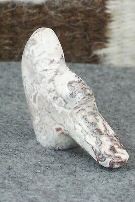 Bird Zuni Fetish Carving - Daphne Quam