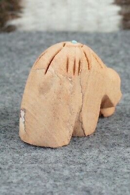 Bear Zuni Fetish Carving - Brandon Phillips