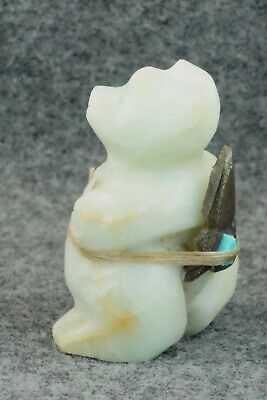 Bear Zuni Fetish Carving - Ariane Quam