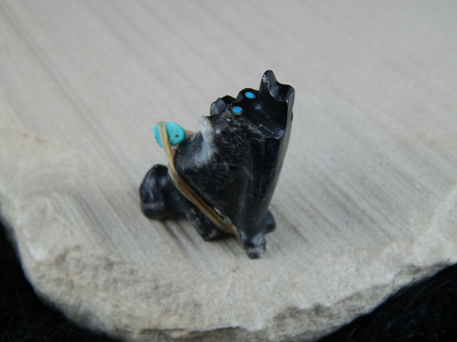 Coyote Zuni Fetish Carving - Kelly Lementino - High Lonesome Trading