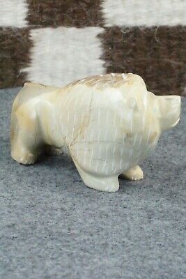 Lion Zuni Fetish Carving - Enrike Leekya