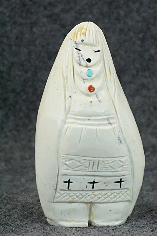 Corn Maiden Zuni Fetish Carving - Sandra Quandelacy