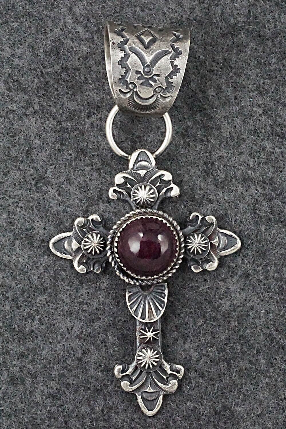 Spiny Oyster and Sterling Silver Pendant - Eva Billah