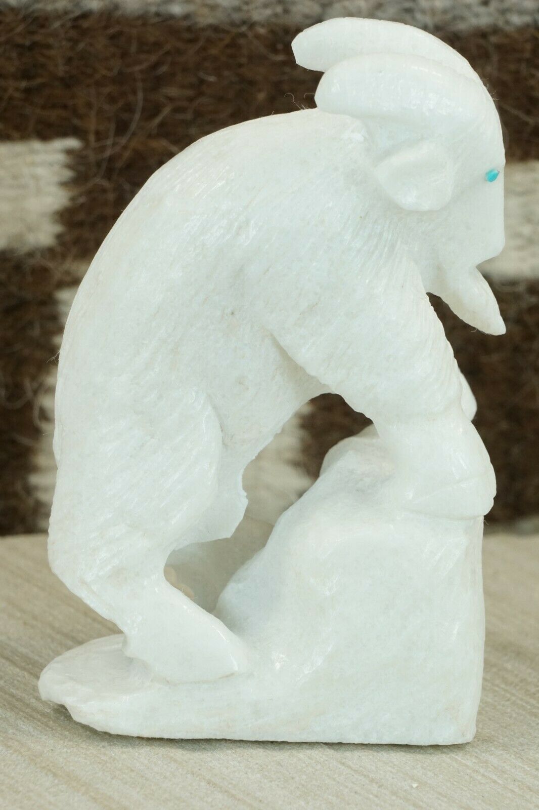 Goat Zuni Fetish Carving - Derrick Kaamasee