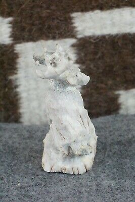 Deer Zuni Fetish Carving - Lewis Malie Jr.