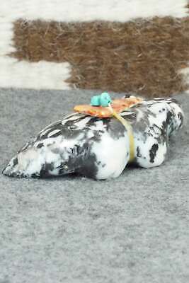 Badger Zuni Fetish Carving - Daphne Quam