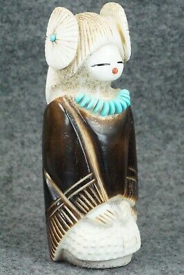 Corn Maiden Zuni Fetish Carving - Claudia Peina
