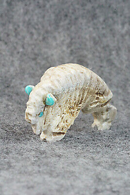 Buffalo Zuni Fetish Carving - Kevin Quam